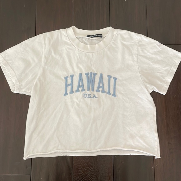Brandy Melville Tops - Brandy Melville Hawaii T-shirt